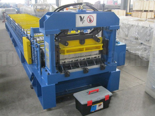 Профилегибочная машина для производства рулонов M