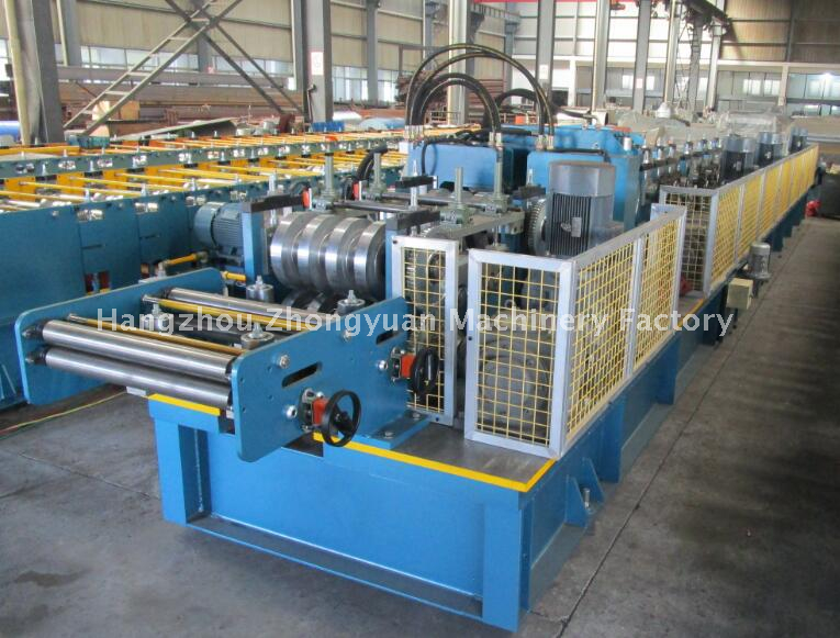 Европейский стандарт, 15-летний срок службы, автоматическая профилегибочная машина для производства прогонов CZ с системой качества ISO