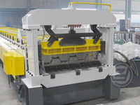 Металлическая бывшая машина