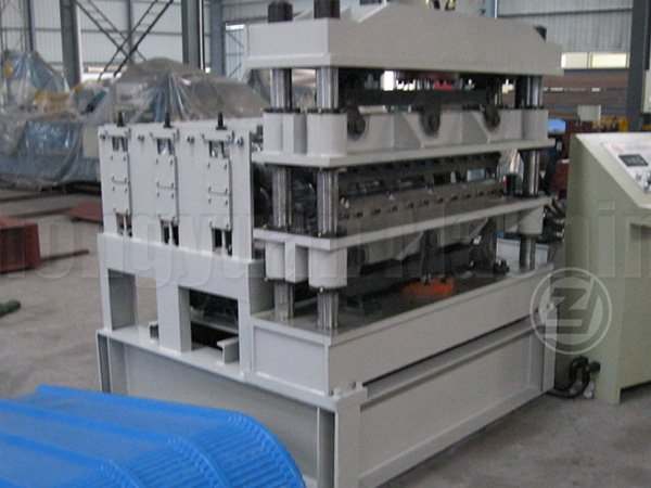 Обжимная машина