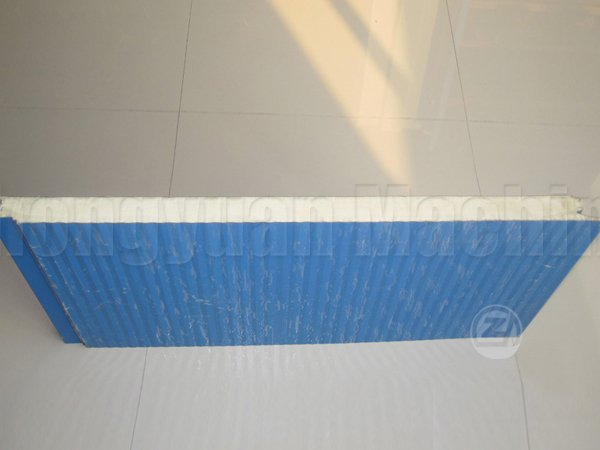 Сэндвич-панель из ПУ