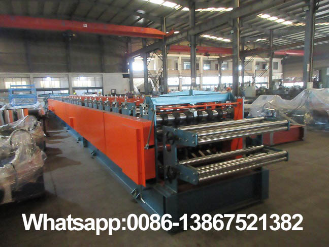 Профилегибочная машина для производства двухслойных стеновых листов Zhongyuan