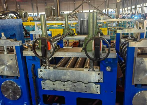 выравнивающее устройство