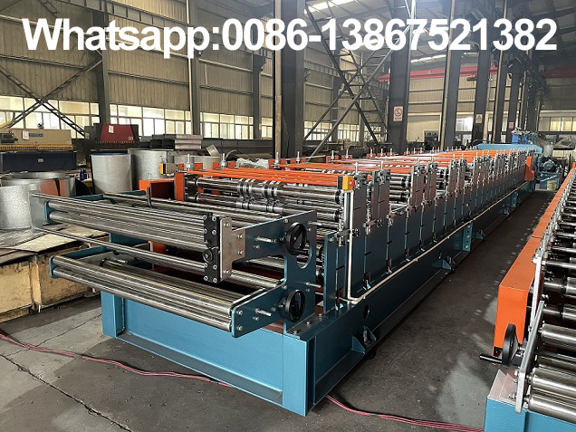 Профилегибочная машина для производства двухслойных кровельных листов Zhongyuan