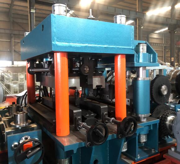 пробивающее устройство