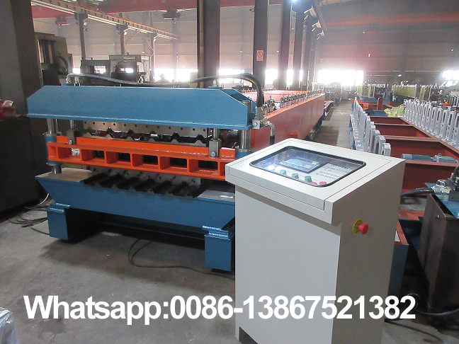 Машина для производства рулонов двухслойных кровельных листов