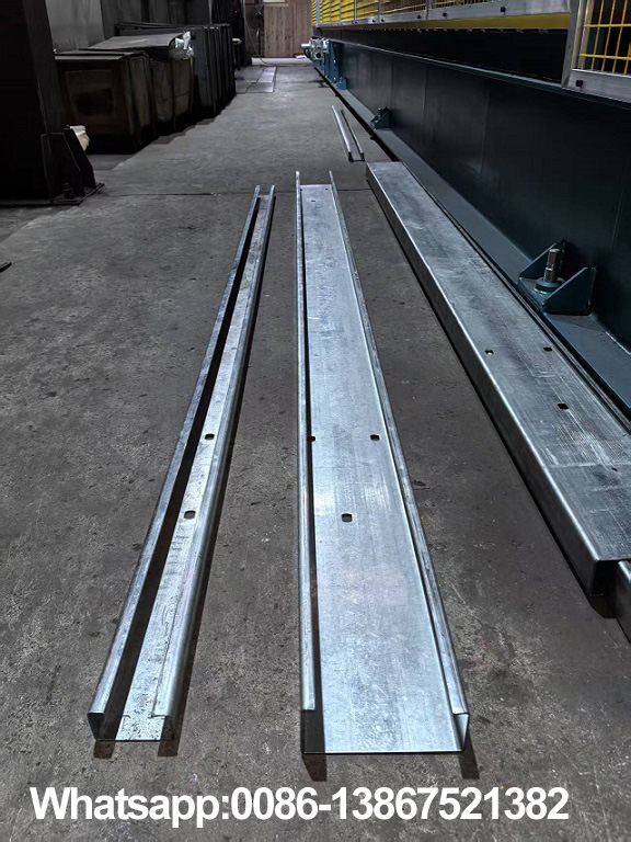 Профилегибочная машина для профилирования прогонов Zhongyuan c