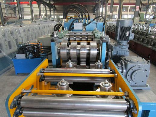 выравнивающее устройство