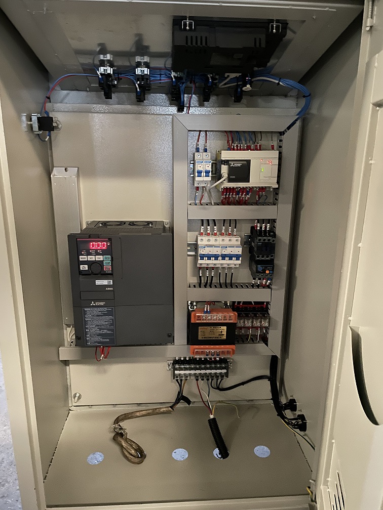 ступенчатая плитка plc (1)