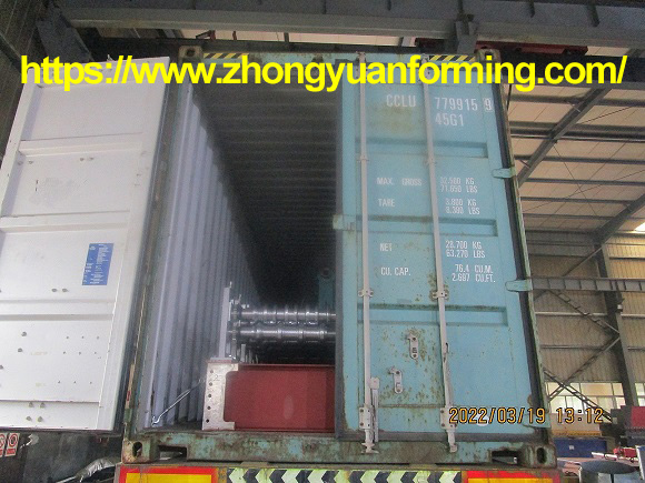 Машина для производства гофрированного кровельного покрытия Zhongyuan с летающей резкой