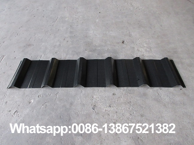 Машина для производства двухслойных кровельных рулонов