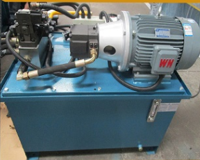 палуба гидравлической станции