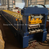 Машина для формовки рулонов для кровли со стоячим фальцем