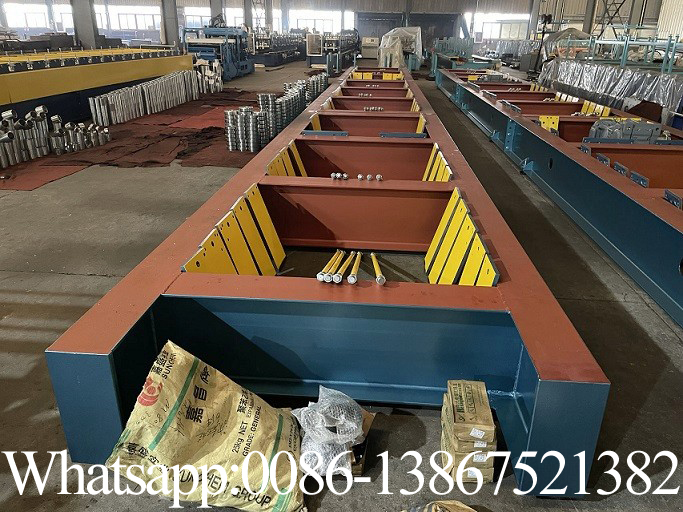 Профилегибочная машина для производства металлических крыш Zhongyuan