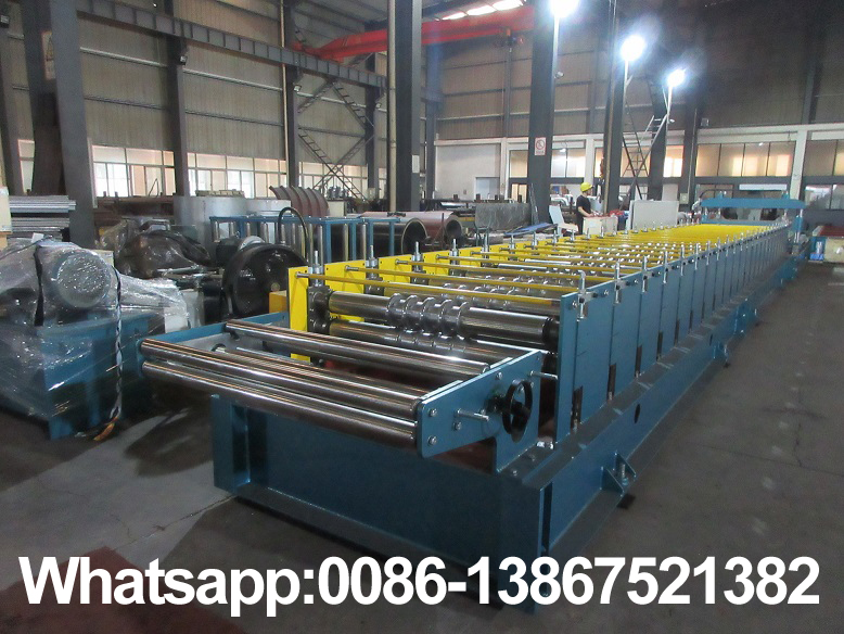 Профилегибочная машина для производства кровельных панелей Zhongyuan